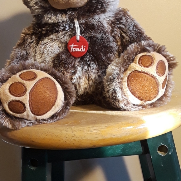 ✓Trudi fluffy and Cuddly Tear Bear Plush - Picture 6 of 16
